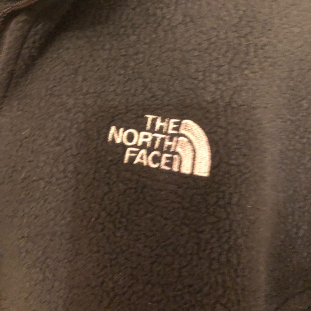❄️ Women’s North Face fleece ❄️ - Picture 2 of 6